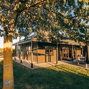 Misty Cove Cellar Door Apartment Blenheim