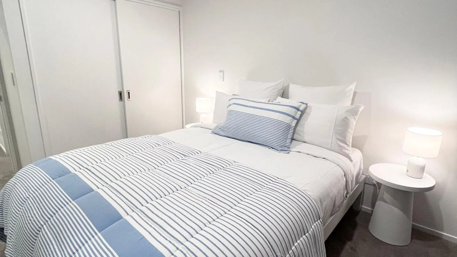 Urban Locale Apartment Christchurch New Zealand